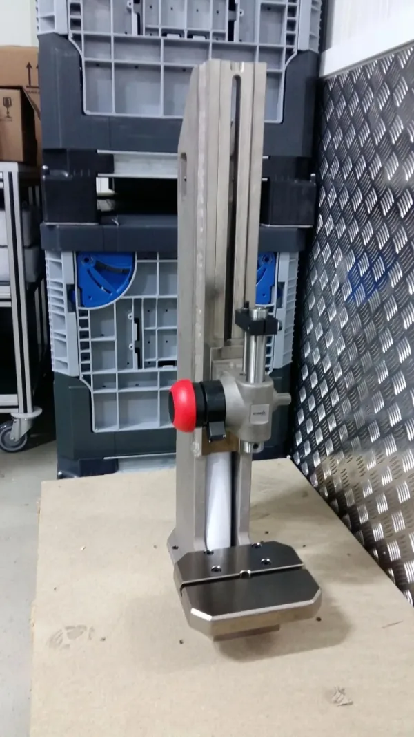 SCHMIDT® Nickel-Plated Manual Press
